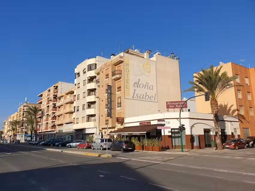 Hotel Do&ntilde;a Isabel