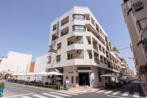 Hotel Ed&eacute;n Mar