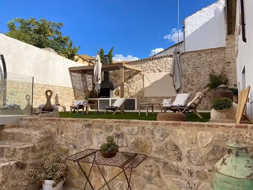 Hotel El B&aacute;lsamo