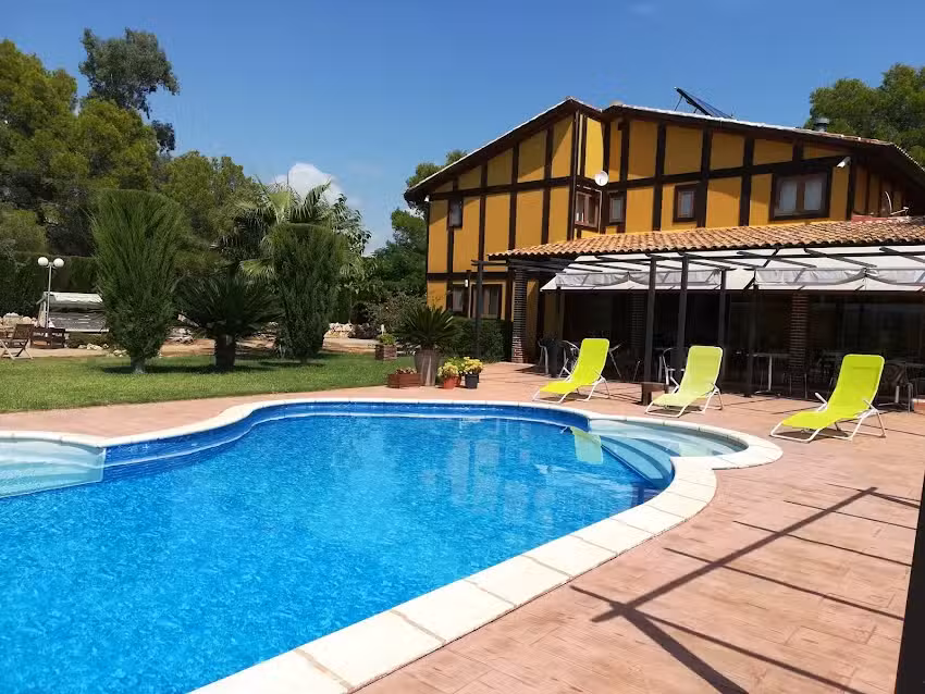 Hotel El Rac&oacute; De La Pintora adults only