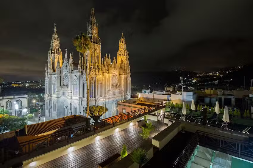 Hotel Emblem&aacute;tico Arucas