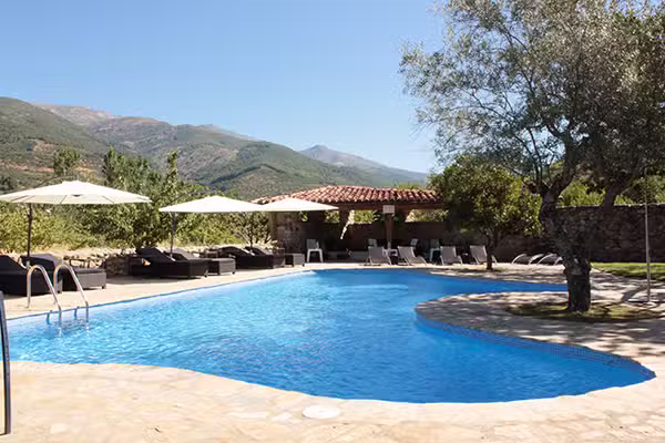Hotel en el Valle del Jerte, El Cerezal de los Sotos.