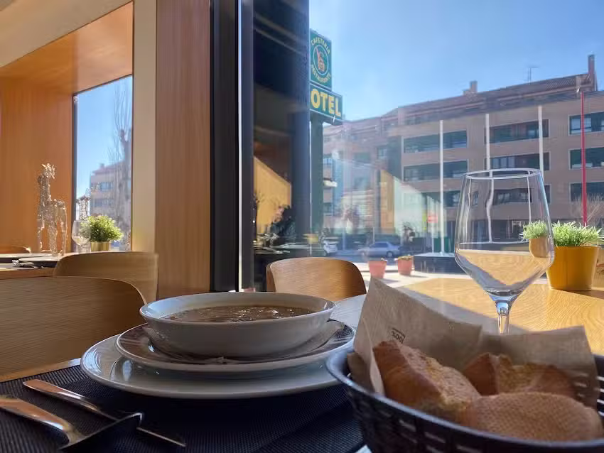 Hotel Escuela San Crist&oacute;bal Valladolid