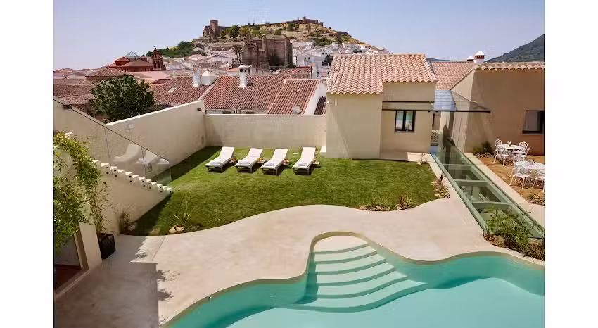 Hotel Essentia, Aracena, Huelva