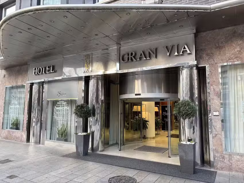 Hotel Gran V&iacute;a Logro&ntilde;o