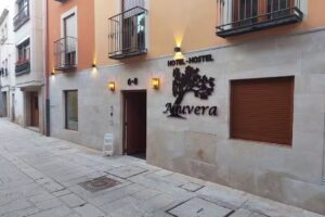 HOTEL &ndash; HOSTEL ATUVERA