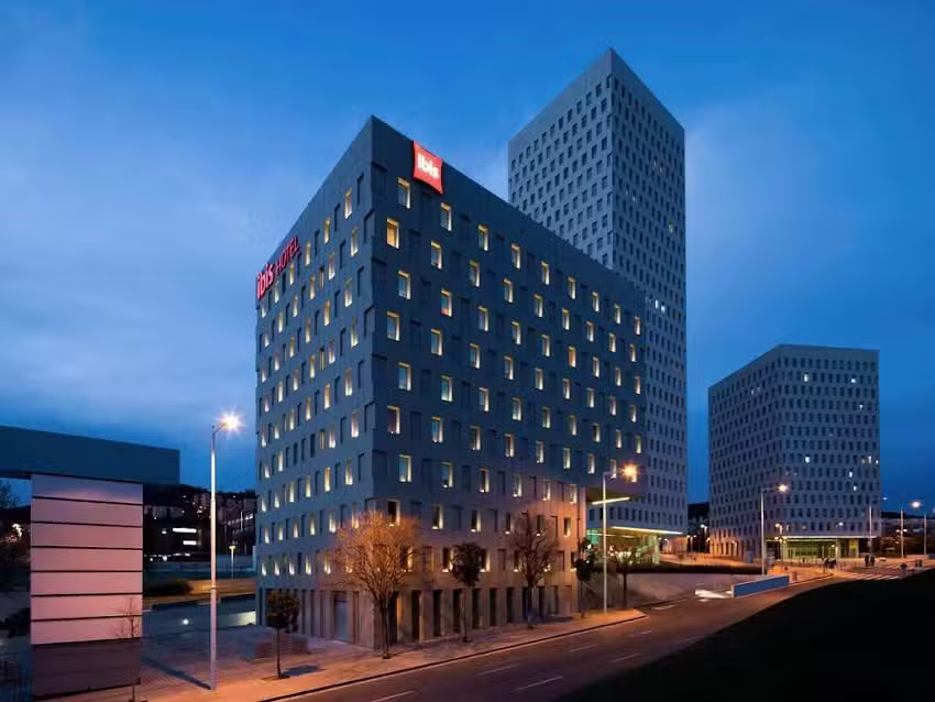 Hotel ibis Barcelona Santa Coloma