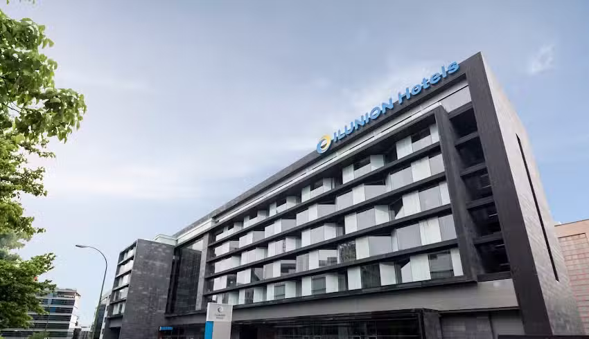 Hotel ILUNION Atrium