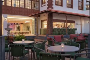 Hotel Jard&iacute;n Tecina