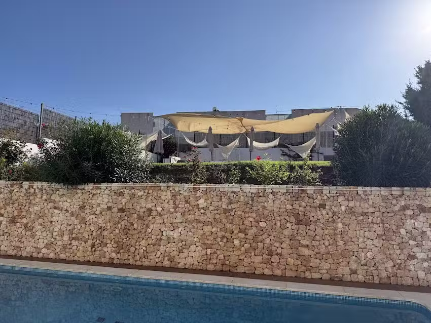 Hotel Jeni & Restaurant