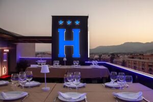 Hotel Juli&aacute;n