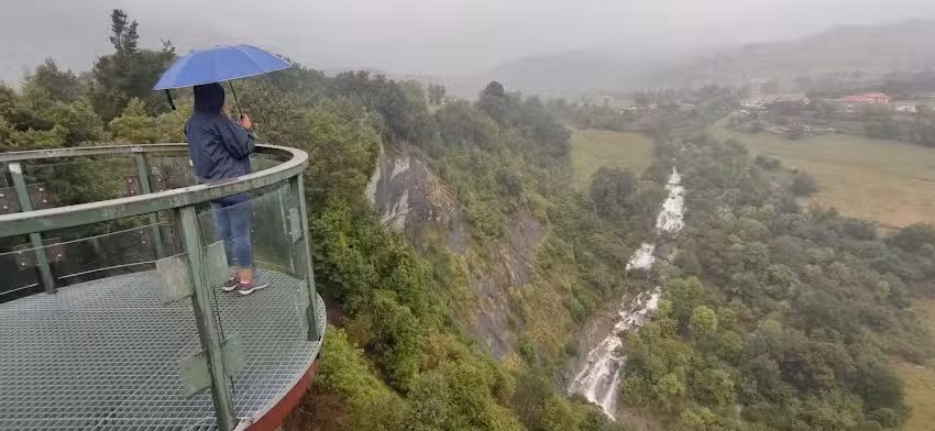 Hotel La Casa del Puente SPA y jacuzzi