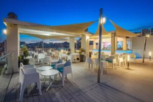 Hotel Las Arenas, Affiliated by Meli&aacute;