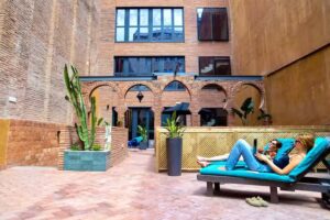 Hotel Lincoln Lounge