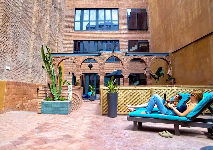 Hotel Lincoln Lounge