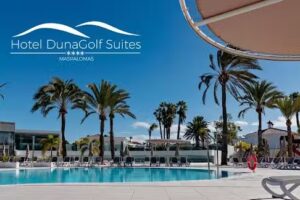 Hotel LIVVO DunaGolf Suites