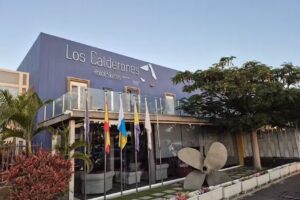 Hotel LIVVO Los Calderones