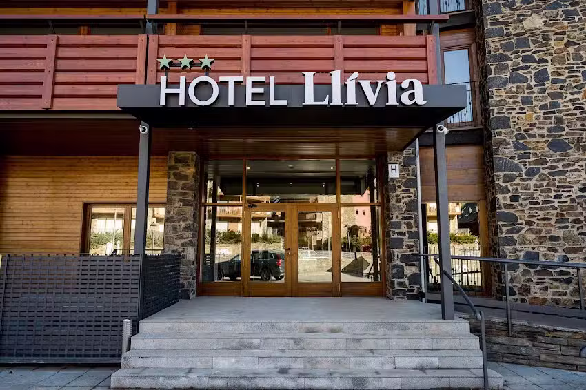 Hotel Ll&iacute;via