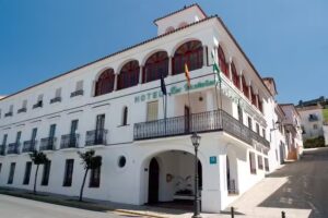 Hotel Los Casta&ntilde;os