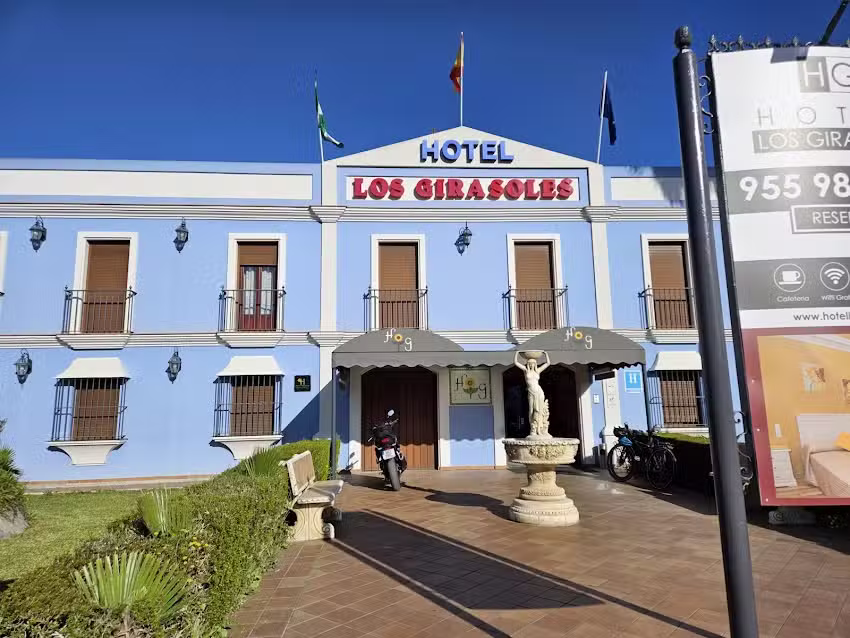 Hotel Los Girasoles