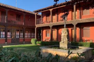 Hotel &laquo;Los Rastrojos&raquo;