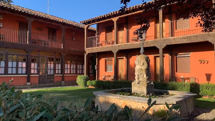 Hotel &laquo;Los Rastrojos&raquo;