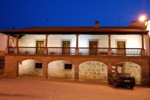 Hotel Los Us&iacute;as