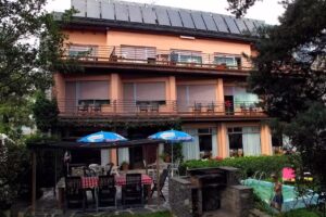 Hotel Mart&iacute;nez