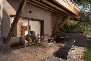 Hotel Masia Can Clotas