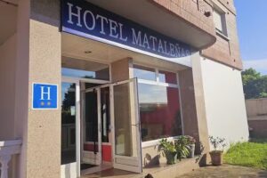 Hotel Mataleñas