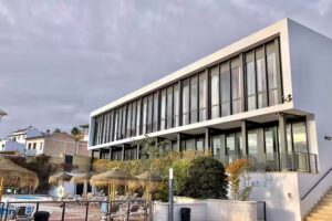 Hotel Menc&iacute;a Subb&eacute;tica