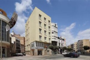 Hotel Montsi&agrave;