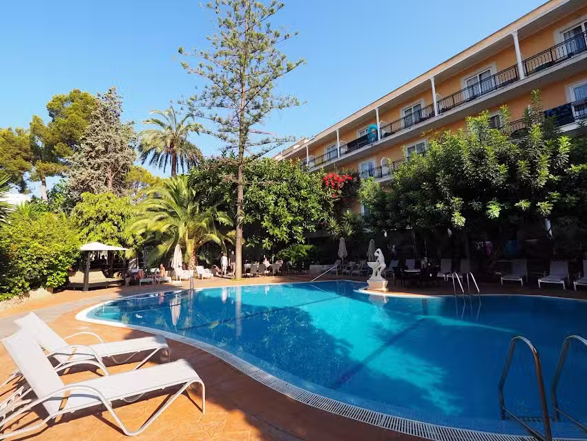 Hotel Morlans Garden