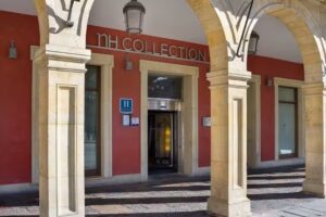 Hotel NH Collection Le&oacute;n Plaza Mayor