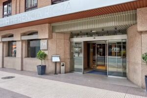 Hotel NH Logro&ntilde;o Herencia Rioja