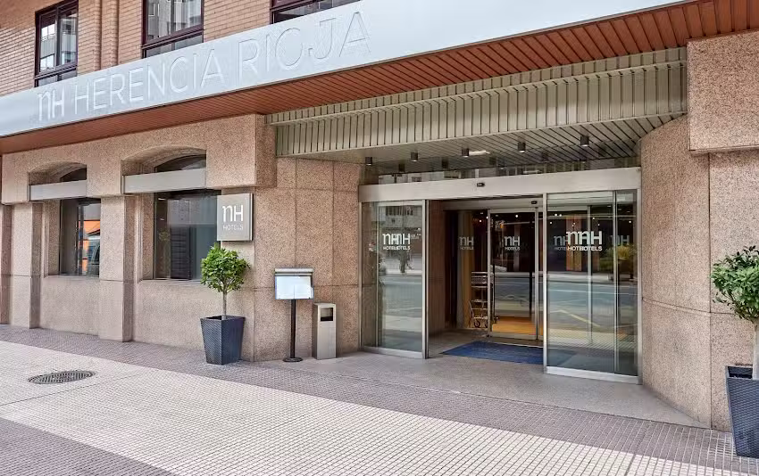 Hotel NH Logro&ntilde;o Herencia Rioja