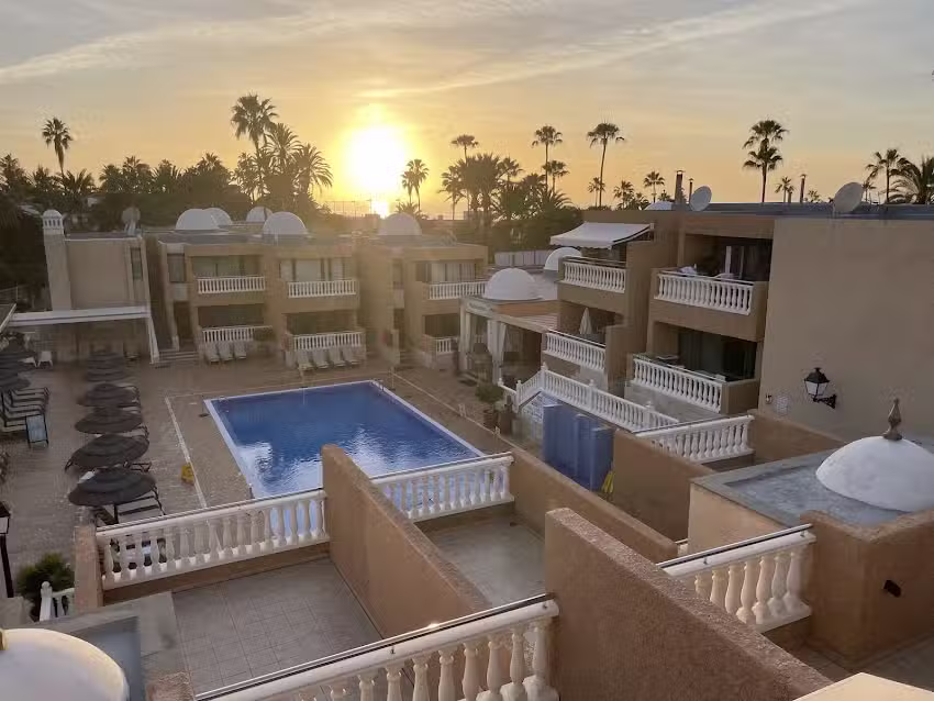 Hotel Parque De Las Am&eacute;ricas