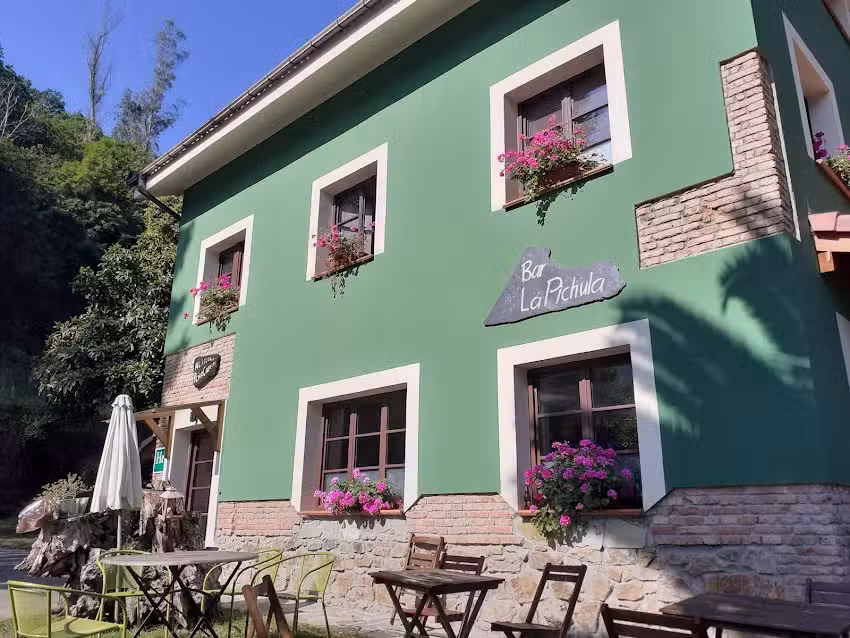 Hotel pe&ntilde;acabrera