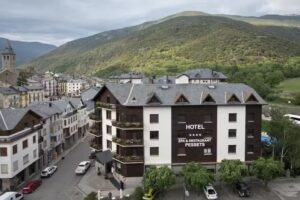 Hotel Pessets Restaurant & Spa