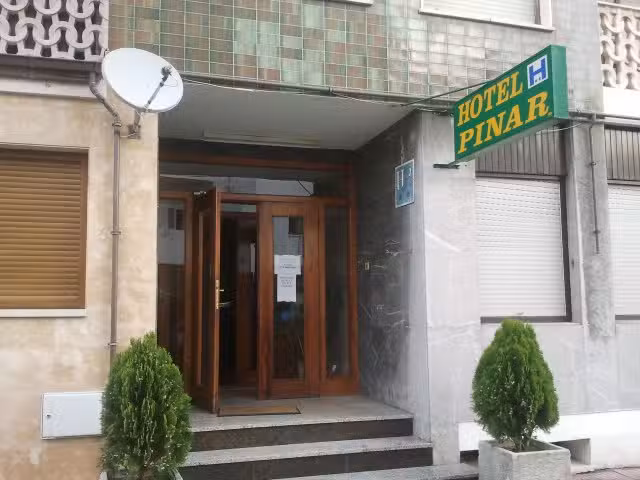 HOTEL PINAR SOMO