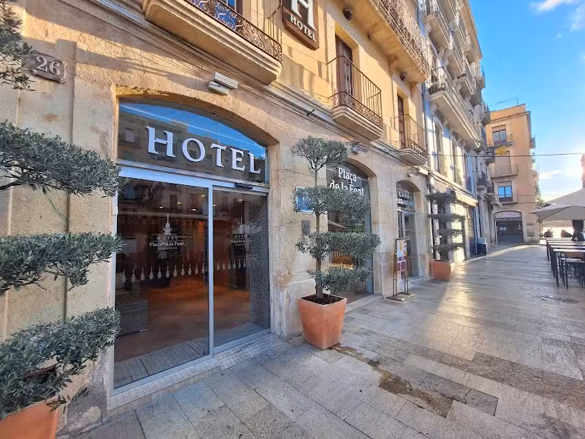 Hotel Pla&ccedil;a de la Font