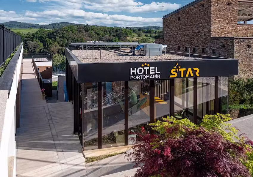 Hotel Portomar&iacute;n Star