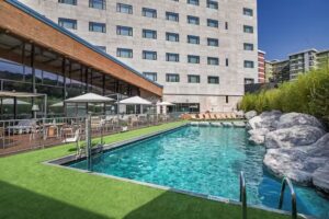 Hotel Puerta De Bilbao