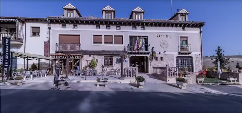 Hotel Puerta Sep&uacute;lveda