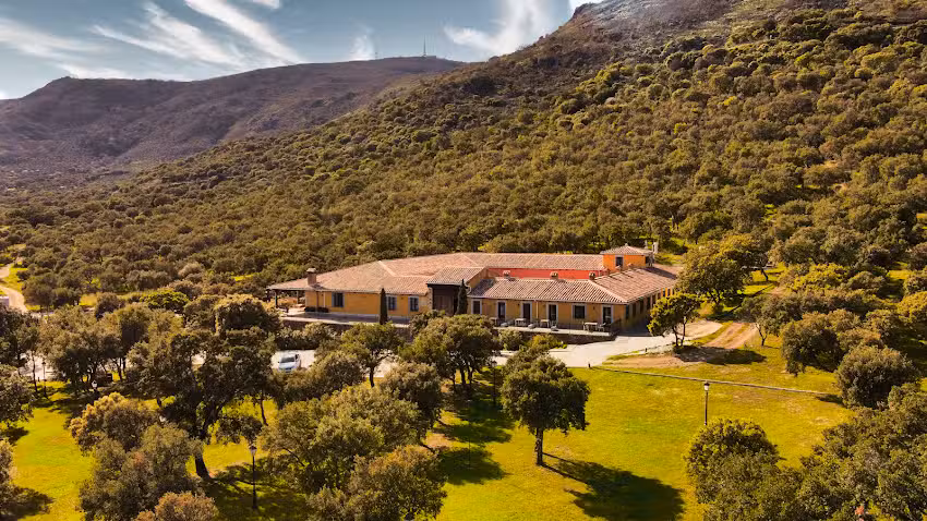 Hotel Resort H&iacute;pico El Hinojal