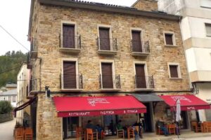 Hotel Restaurante A Escola de Navia