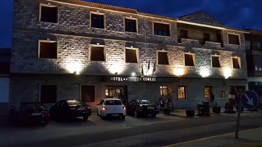 Hotel Restaurante Asador Los Conejos