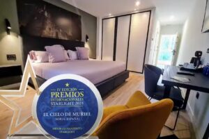 Hotel &ndash; Restaurante con encanto Starlight El Cielo de Muriel Astroturismo y naturaleza