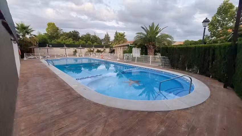 Hotel Restaurante Cuatro Caminos