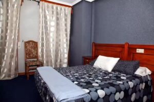 Hotel Restaurante – El Bodegón de Gredos